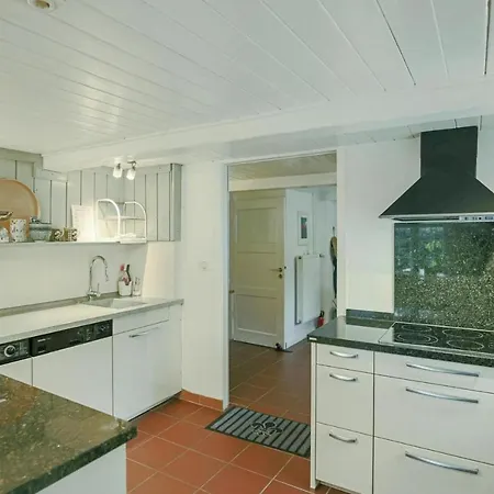 Cottage, Humptrup