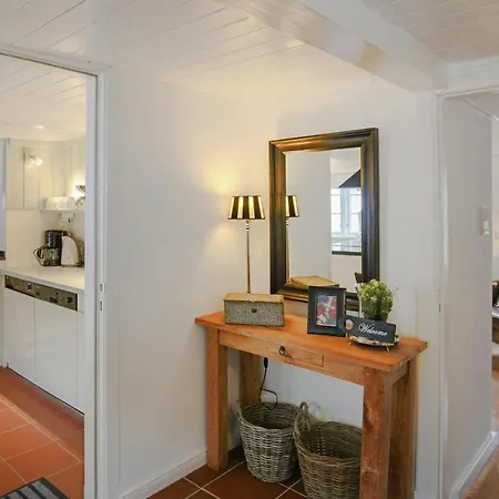 Cottage,